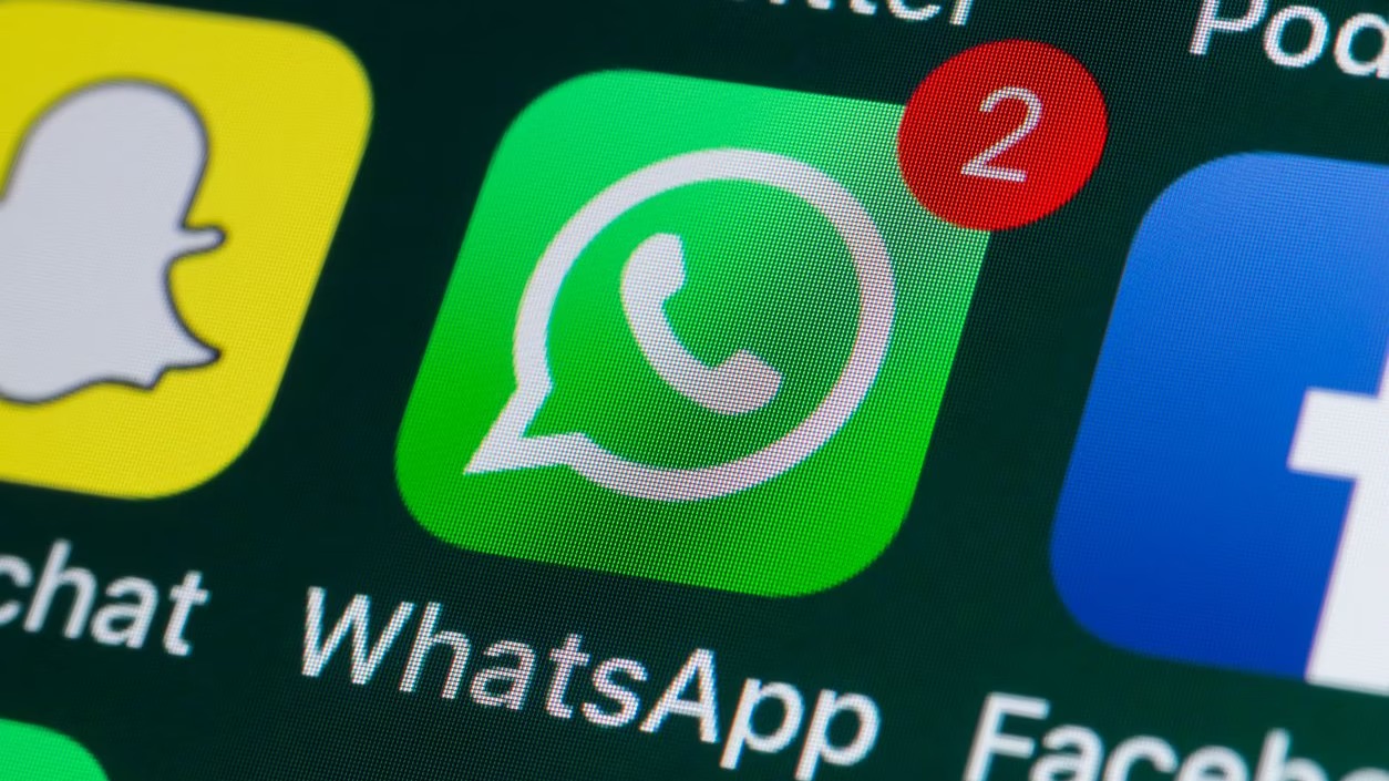 WhatsApp to Introduce Ads on Status Screen