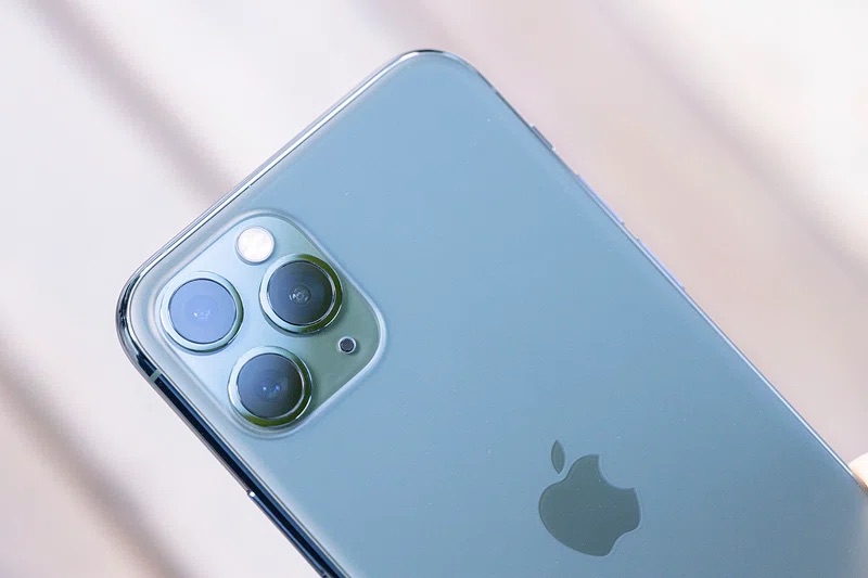 Apple Reportedly Developing Redesigned iPhone for 20th Anniversary