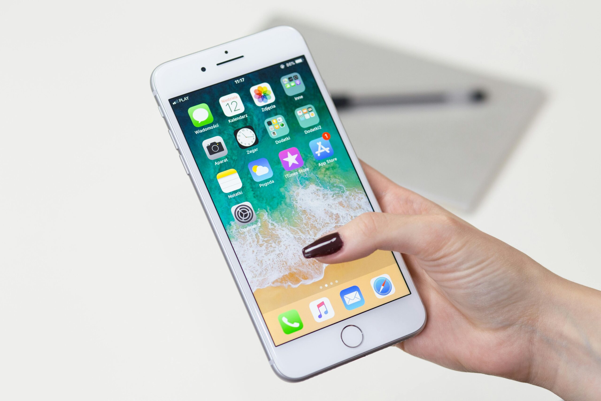 Apple Patches Zero-Day iPhone Bug Exploited by Paragon Spyware