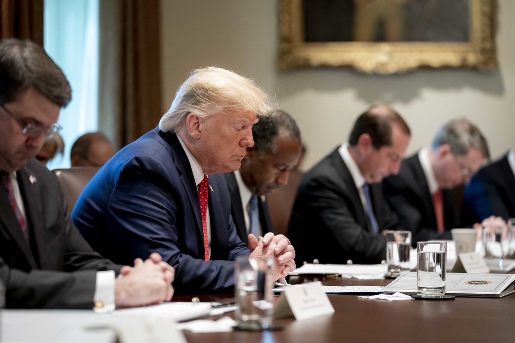 Trump Threatens to Impose Up to 200% Tariffs on Pharmaceuticals ‘Very Soon’