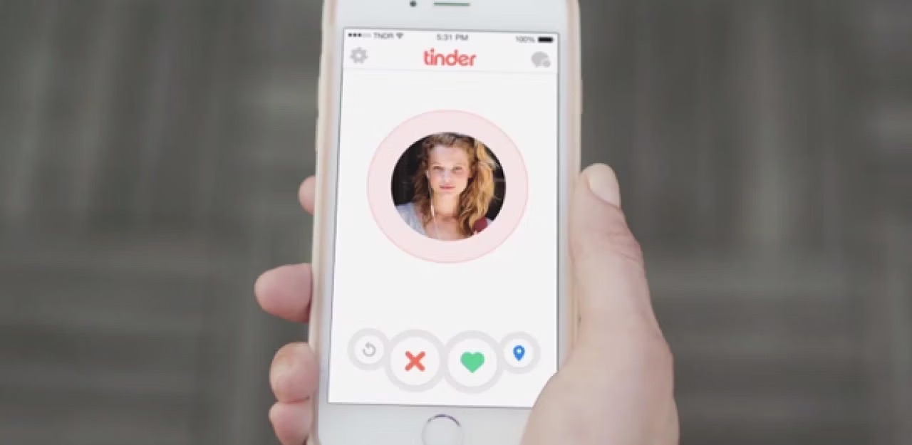 Tinder Will Require New California Users to Verify Profiles Using Facial Recognition