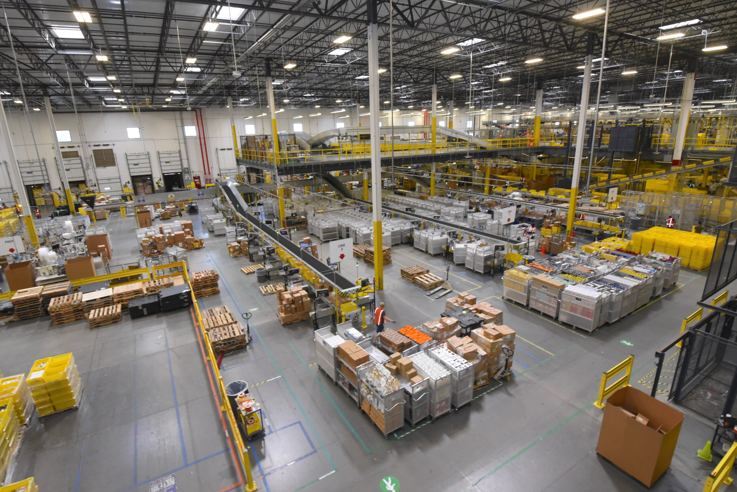 Amazon Deploys Its Millionth Robot and Unveils Generative AI Model