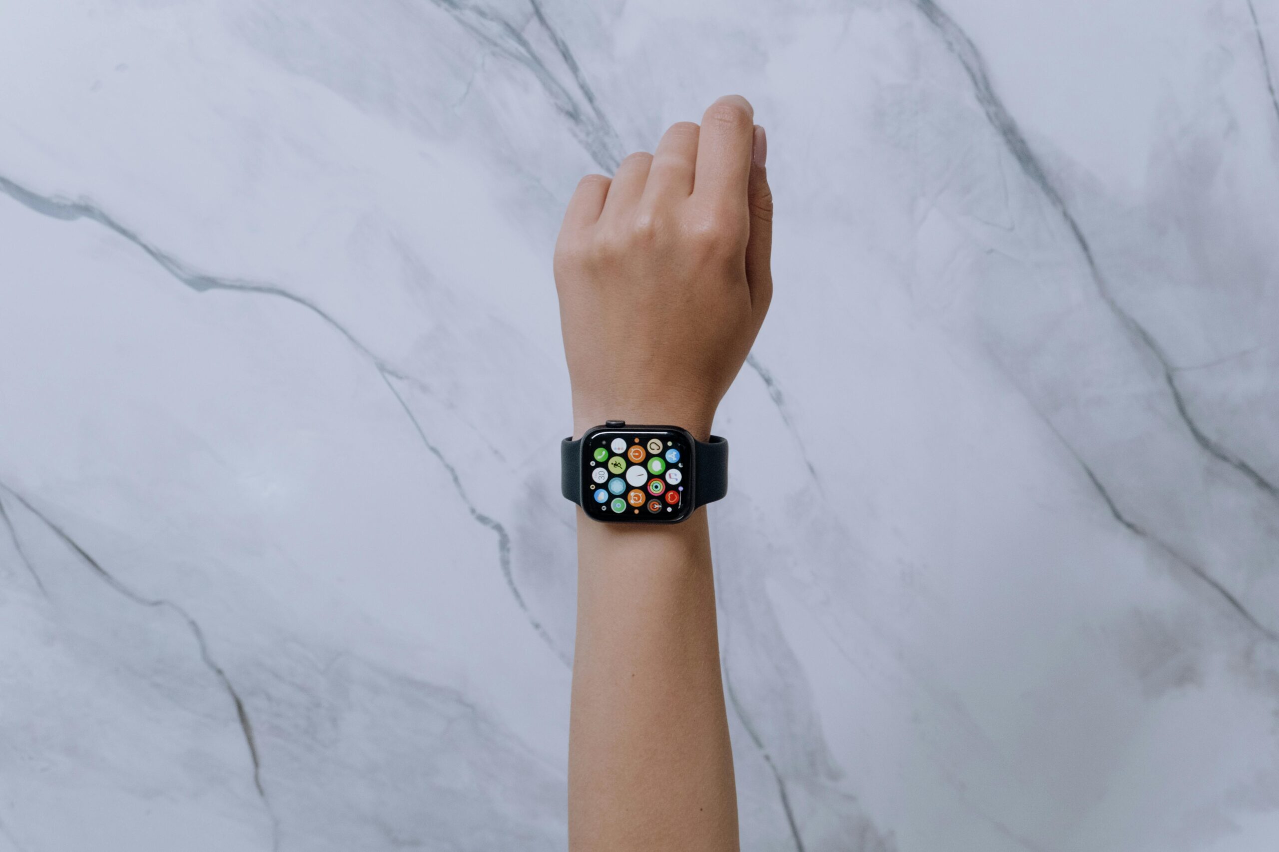 Google Launches One of Its Most Popular Apps on Apple Watch for the First Time