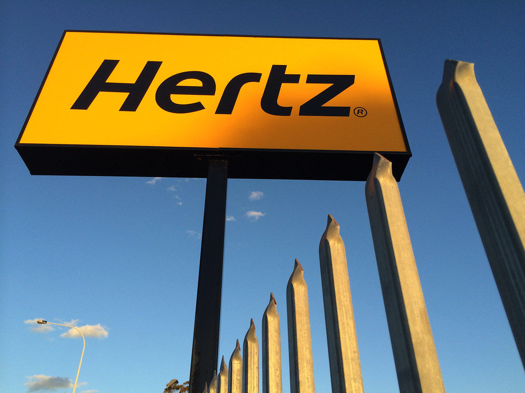 Hertz Begins Selling Used Cars Through Amazon Autos