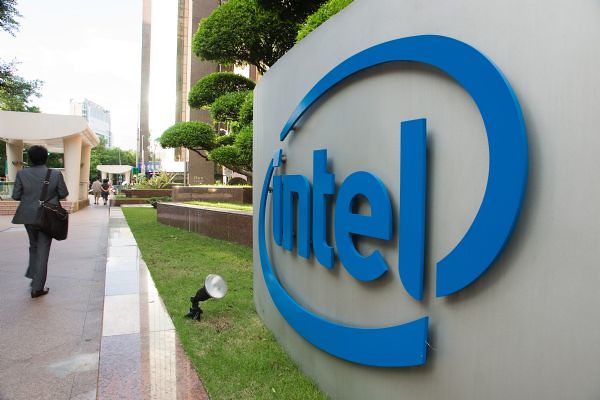Intel Reportedly in Talks With Major Investors for Discounted Equity Raise