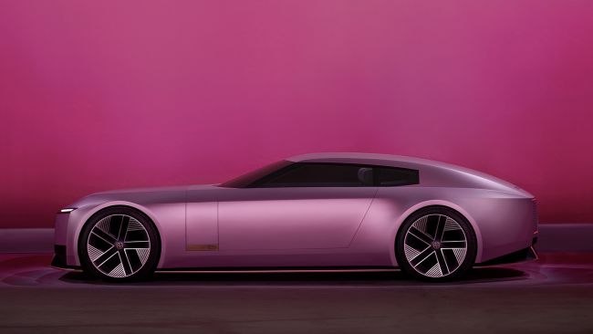 Trump Attacks “Woke” Jaguar Marketing as Company Names New CEO