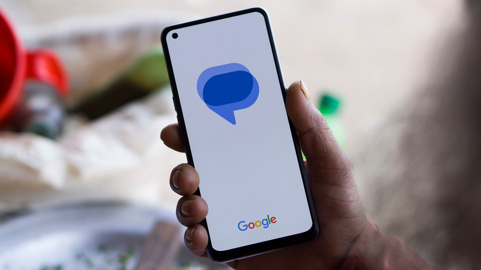 Google Messages Adds Option to Blur Nude Images Before Viewing