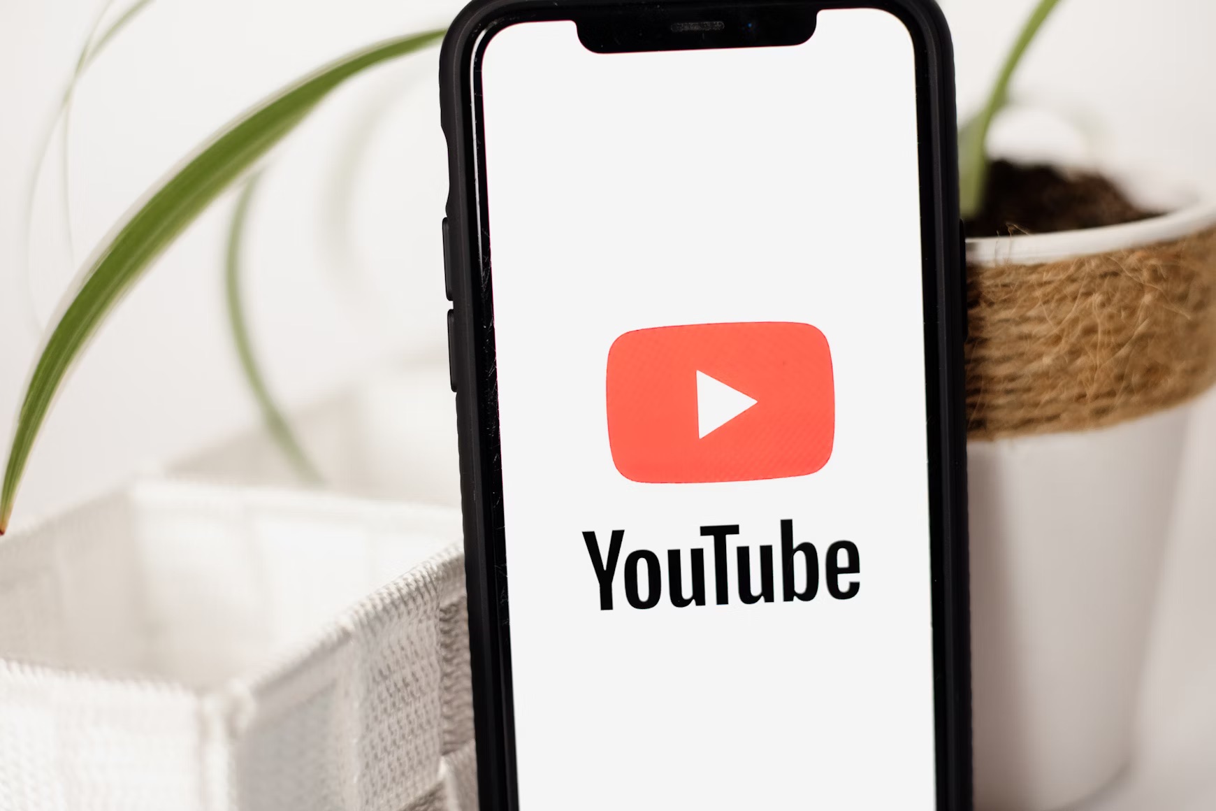 YouTube to Test AI-Based Age Verification System in the U.S.