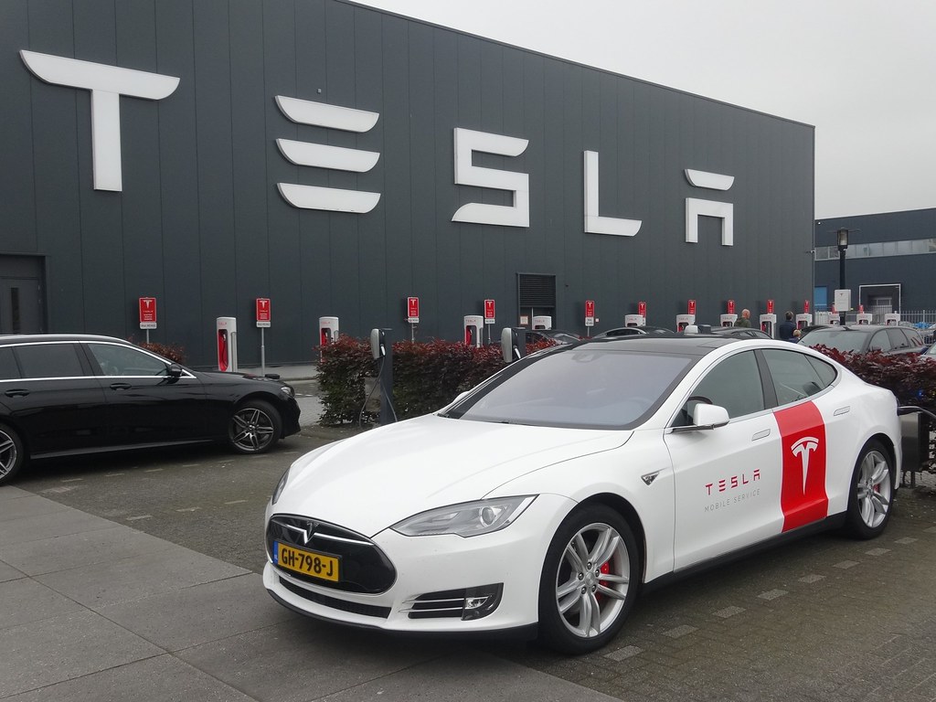 Tesla Asks EPA Not to Roll Back Emissions Rules as Trump Calls Climate Change a ‘Con Job’