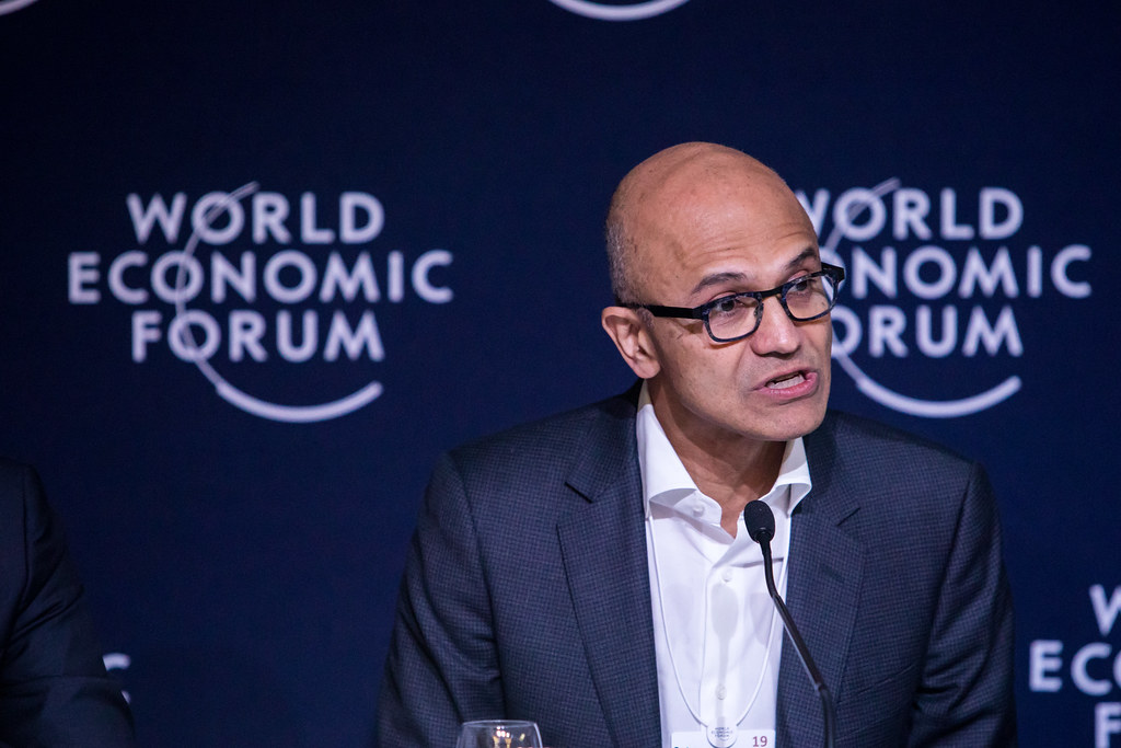 Microsoft to Require Staff in Office Three Days Weekly