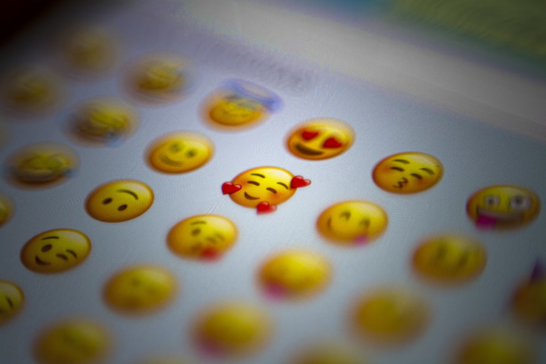 Bigfoot, Orca, and Treasure Chest Among Upcoming Emoji Additions