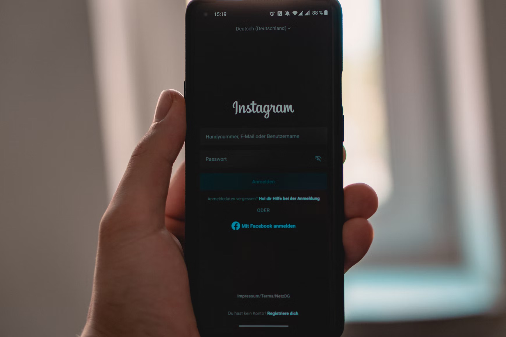 Instagram Using AI to Detect Canadian Teens in Adult Accounts
