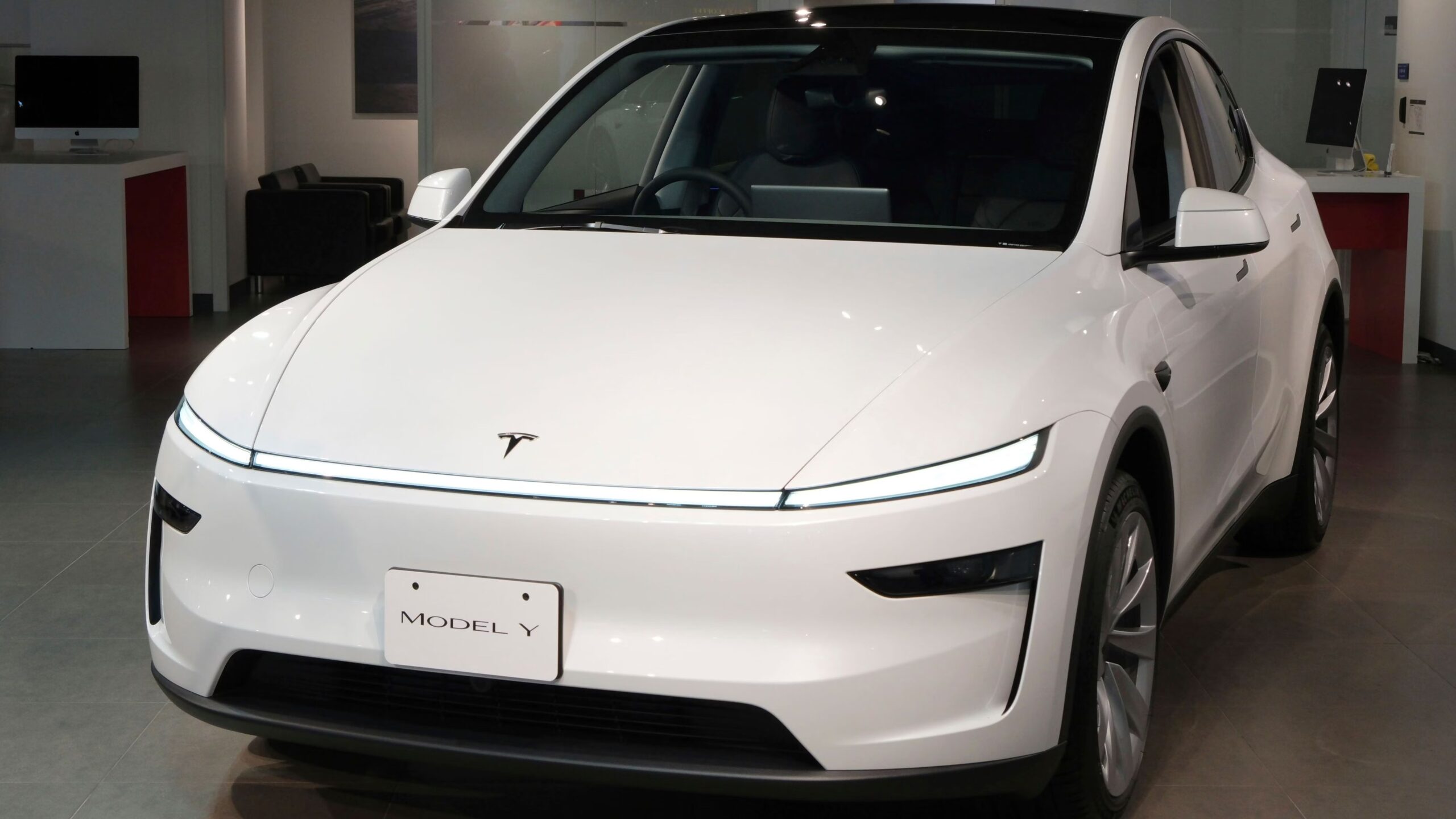 Tesla Unveils More Affordable Standard Versions of Model 3 and Model Y