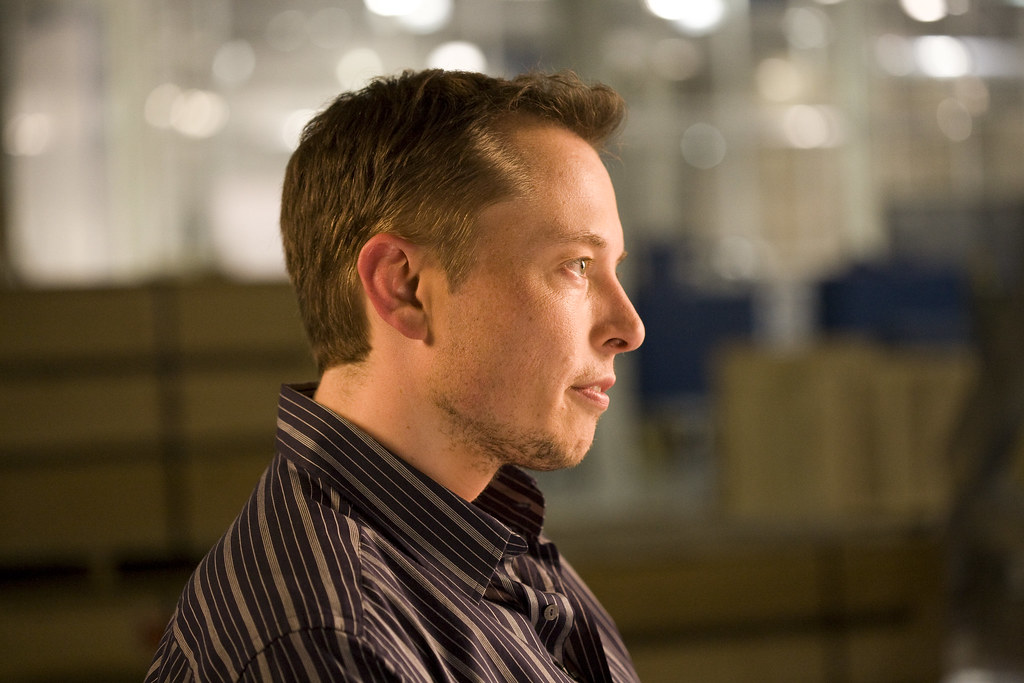 Elon Musk Plans to Take on Wikipedia With ‘Grokipedia’