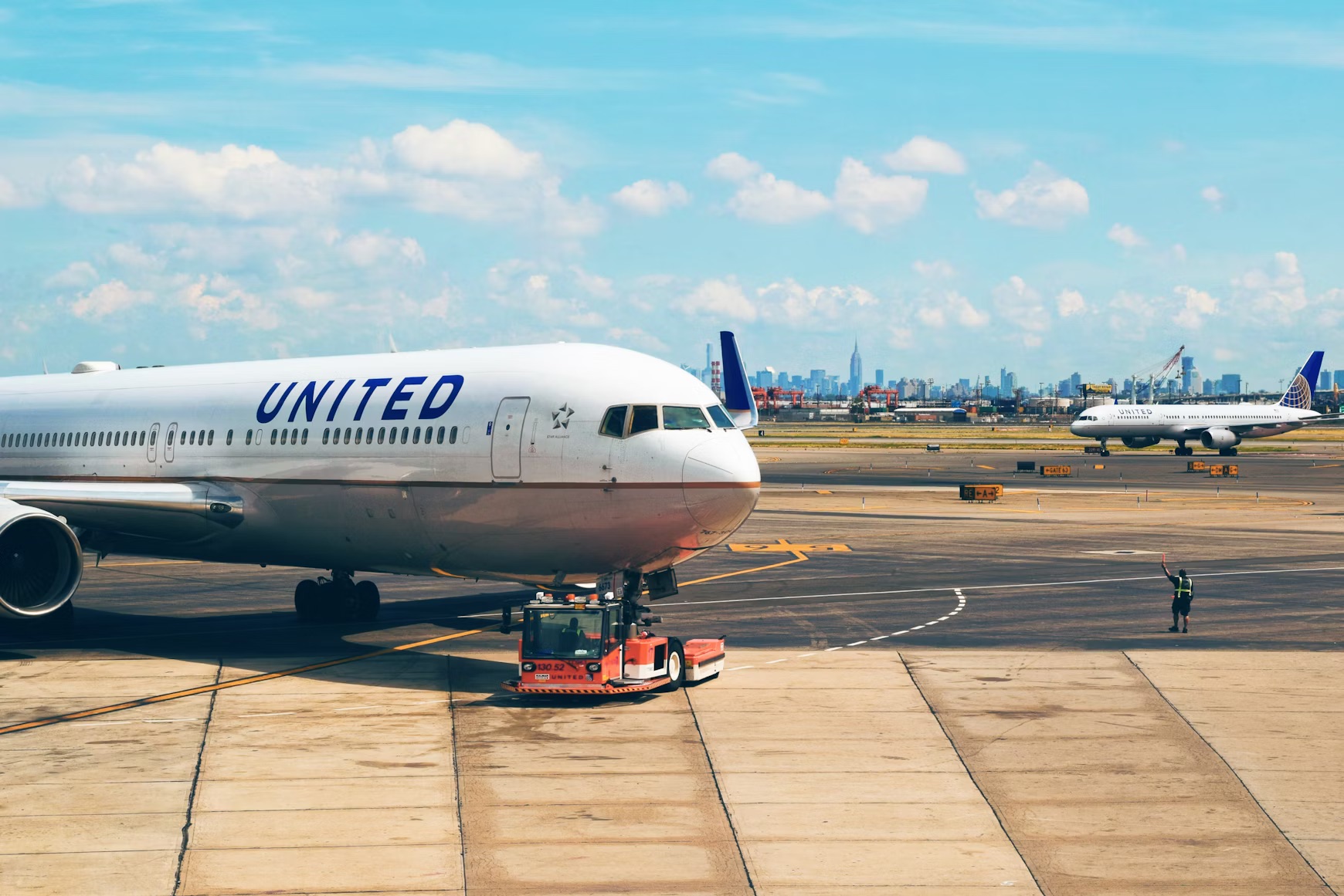 United Airlines Now Supports iOS 26 Boarding Passes in Apple Wallet