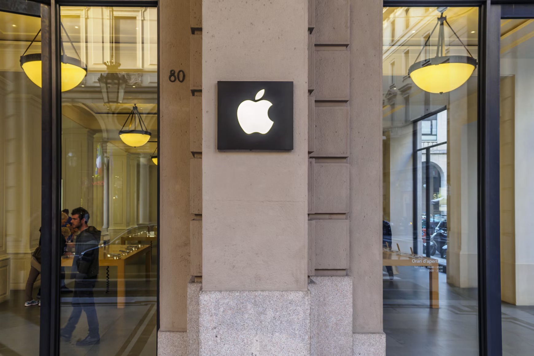 Apple Seeks Dismissal of xAI Lawsuit Over OpenAI Partnership
