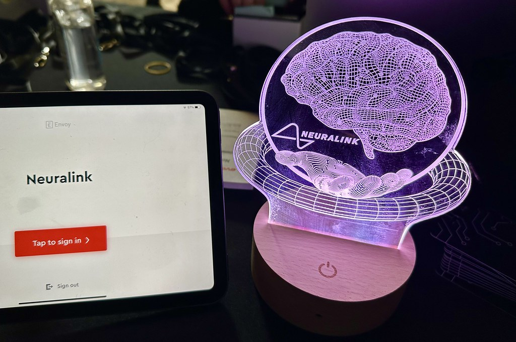 Neuralink Patient With ALS Uses Brain Implant to Control Camera and Reclaim Mobility