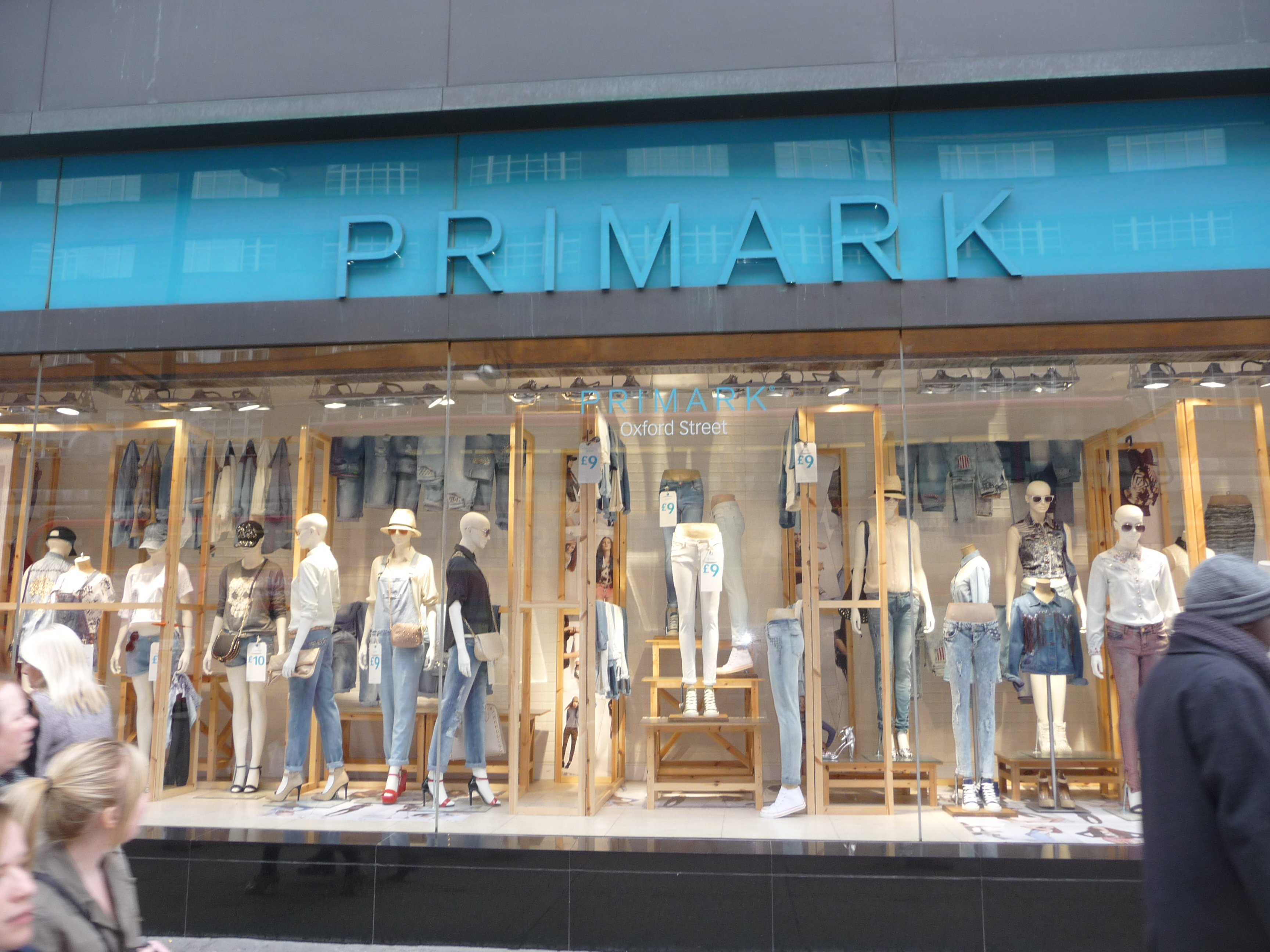 Shein Gains Momentum Among Young Shoppers as Primark Faces Pressure to Stay Relevant