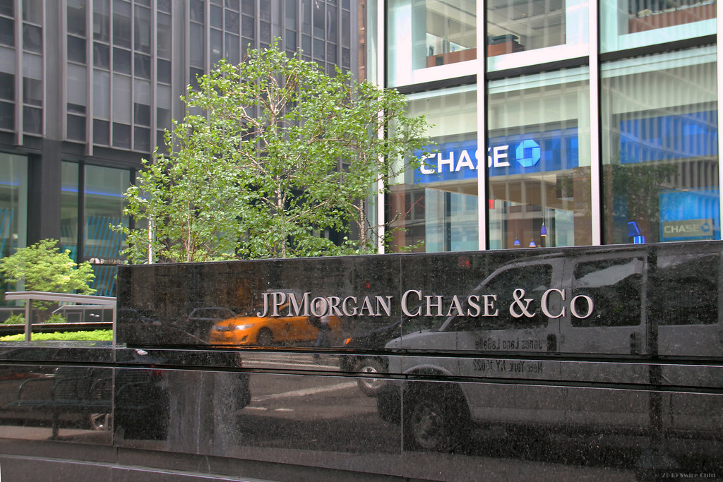 Trump Sues JPMorgan Chase For $5bn Over Account Closures