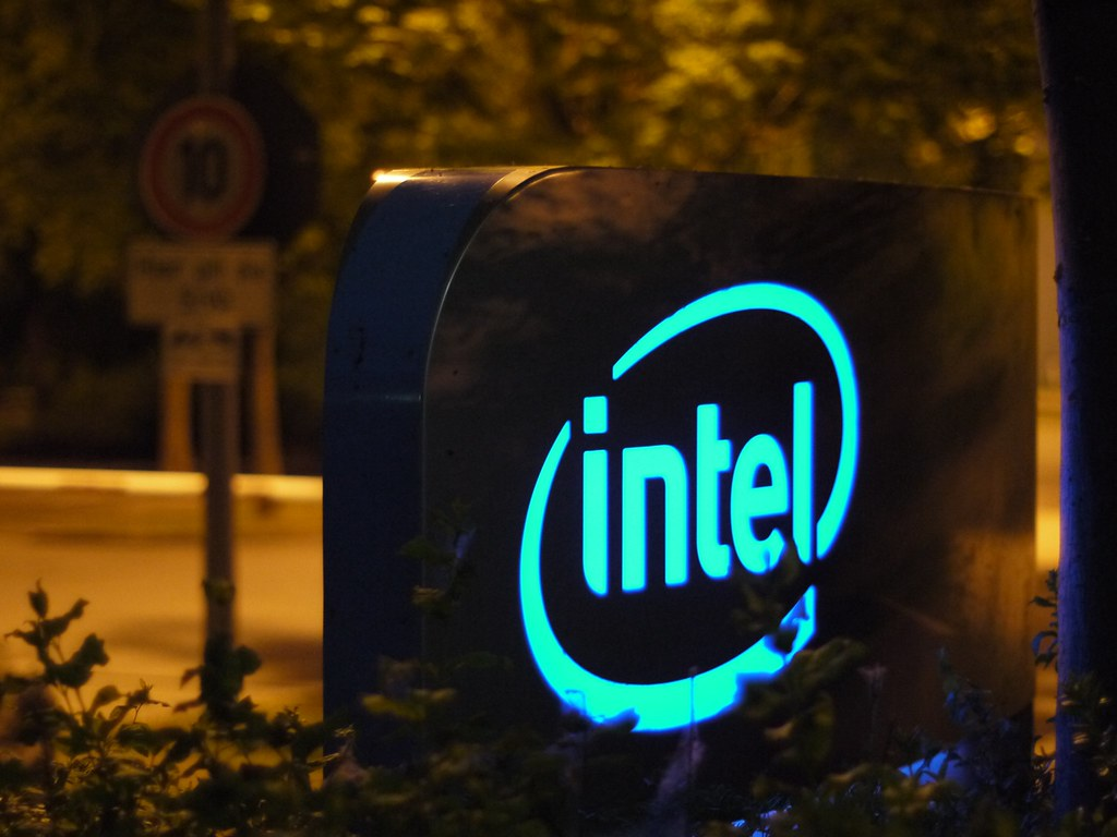 Intel Prepares Handheld Gaming Platform Based On Panther Lake Chips