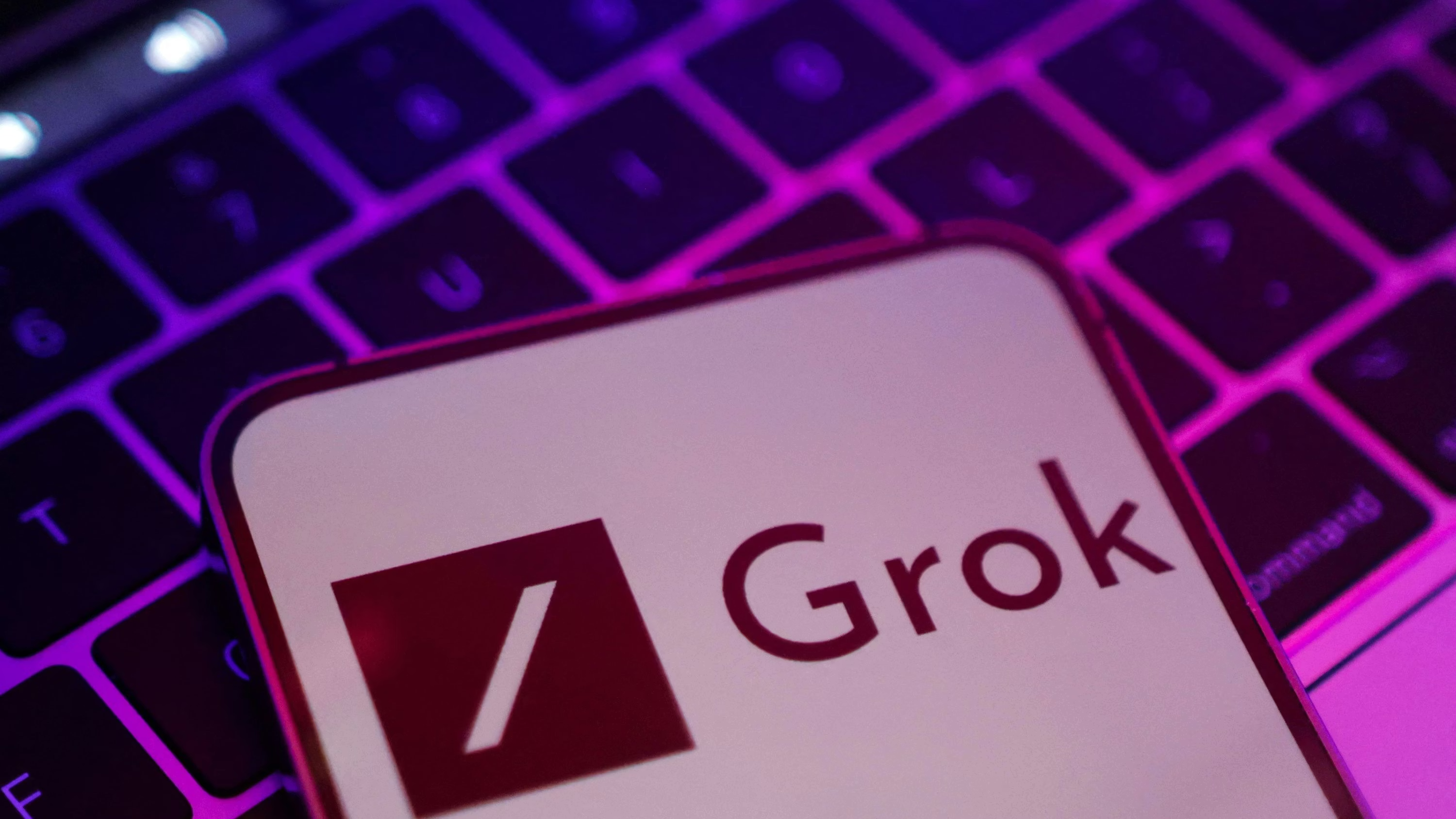 Advocacy Groups Urge US Government To Suspend Federal Use Of xAI’s Grok