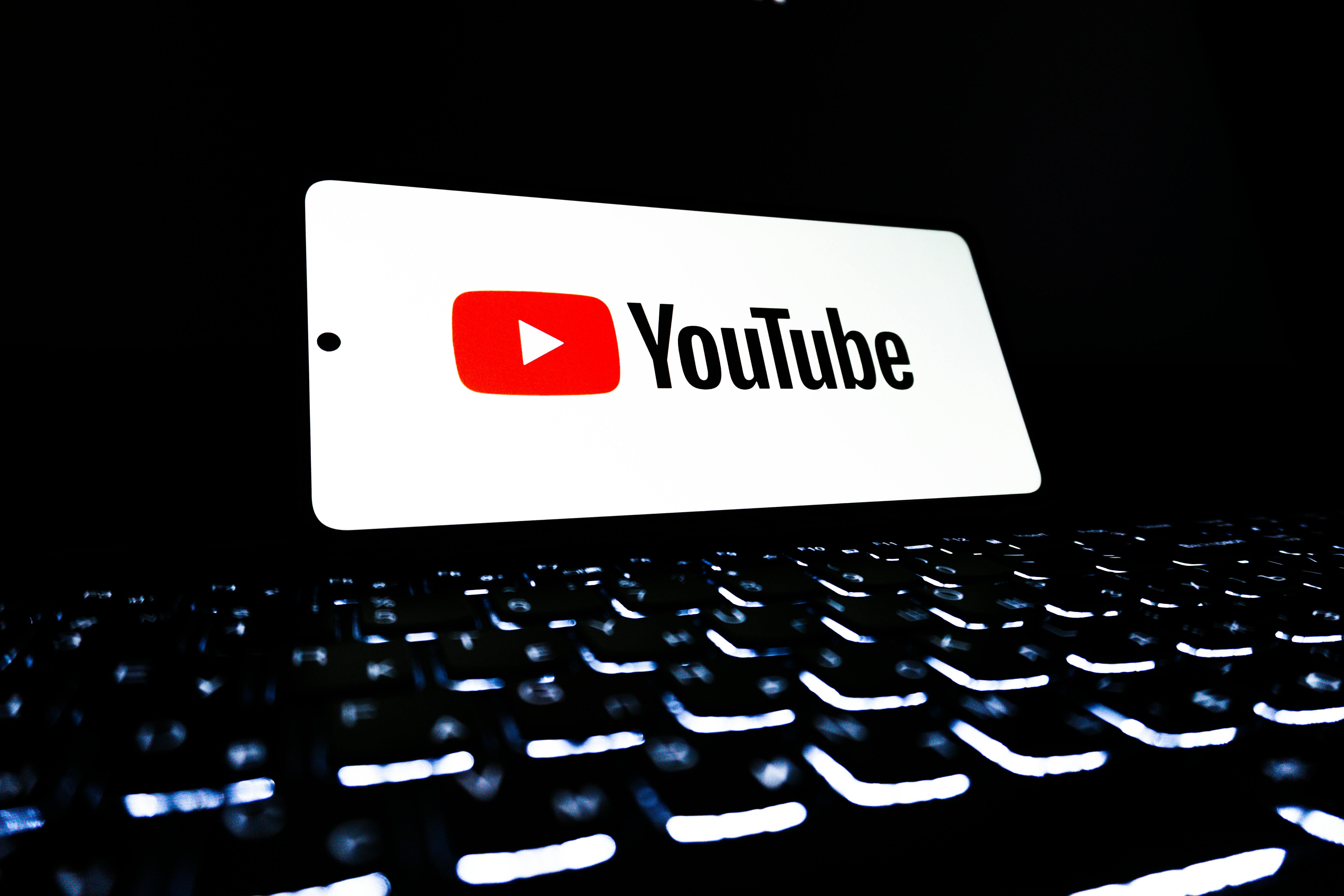 YouTube Expands Interactive TV Features As Connected TV Viewing Surges
