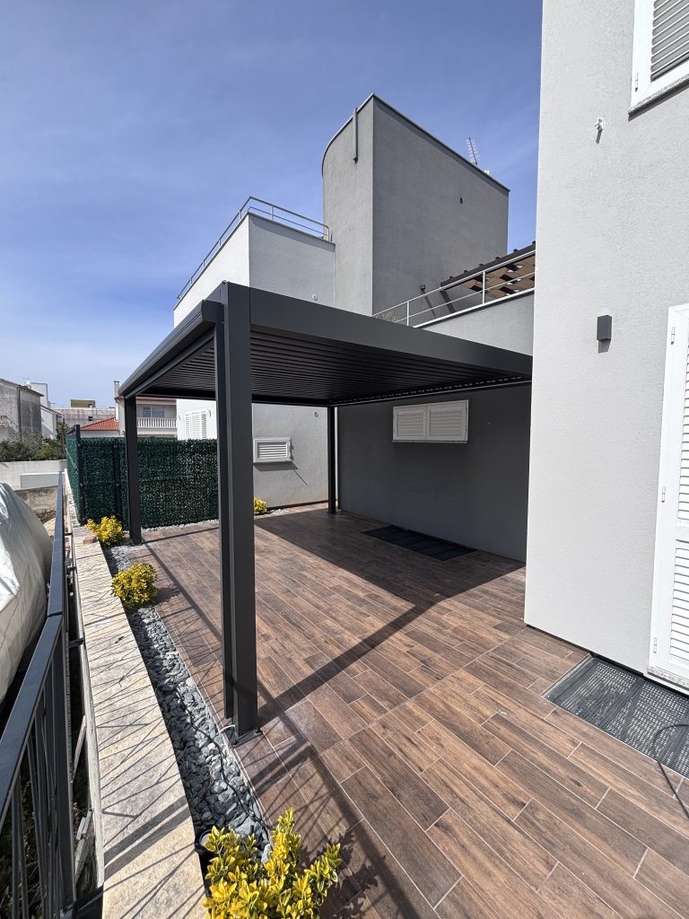 PergoMaxx Launches Direct-to-Consumer Bioclimatic Pergola Platform in ...