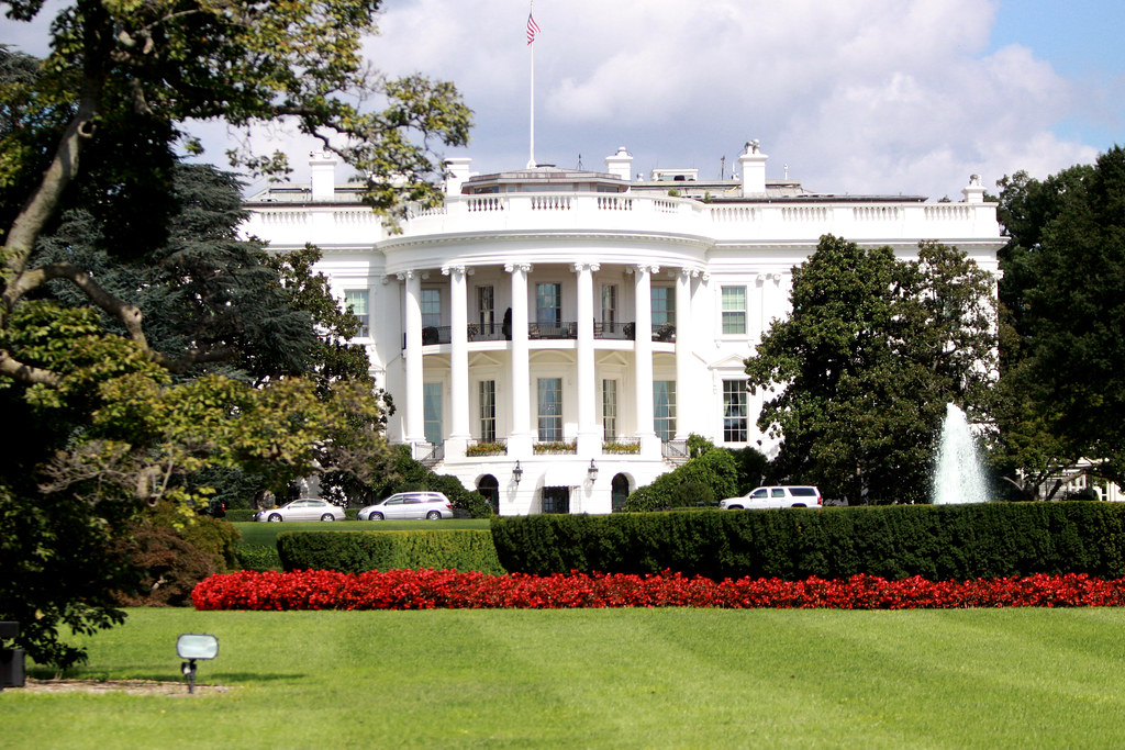 White House Delegation Discards Phones And Trip Materials After China Visit