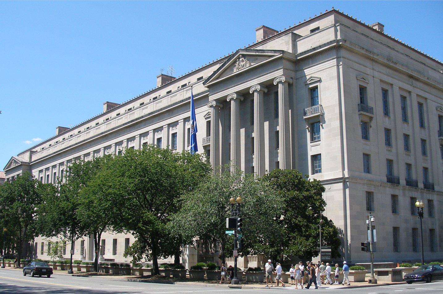 Justice Department Backs xAI in Lawsuit Over Unpermitted Data Center Turbines