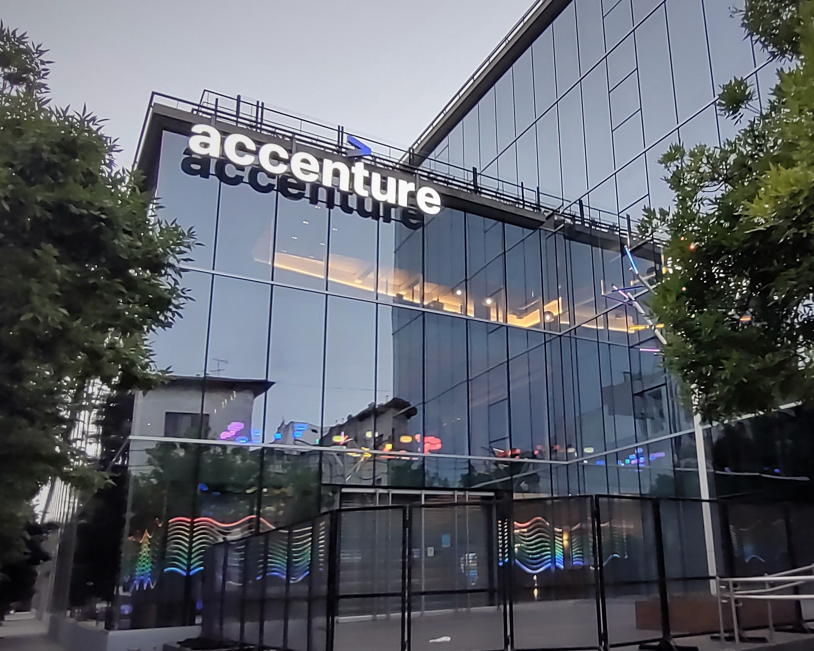 Accenture Reportedly Moves to Control AI Token Spending as Costs Rise