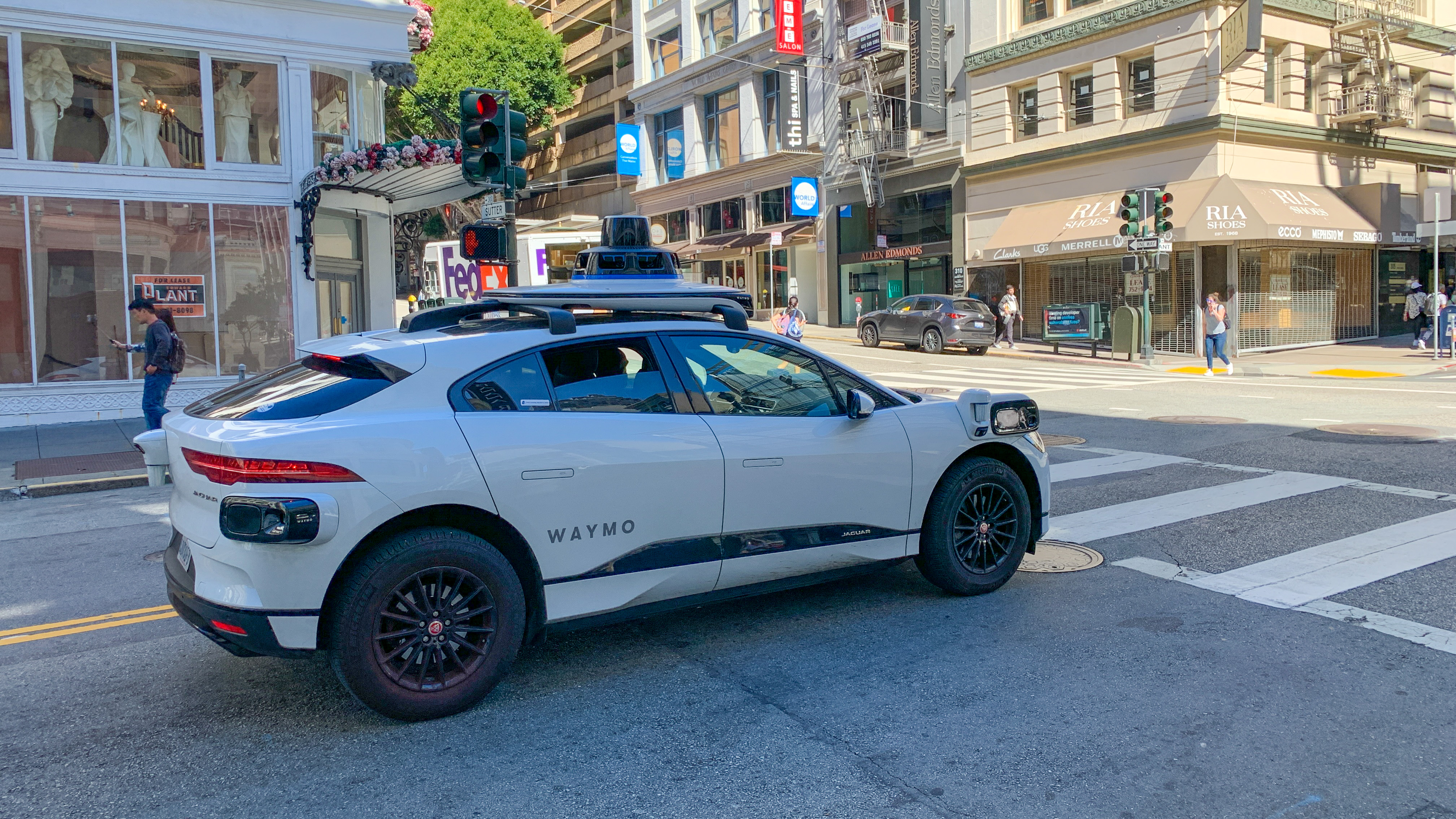 Waymo Robotaxis Leave Uber’s Phoenix App as Three-Year Partnership Ends