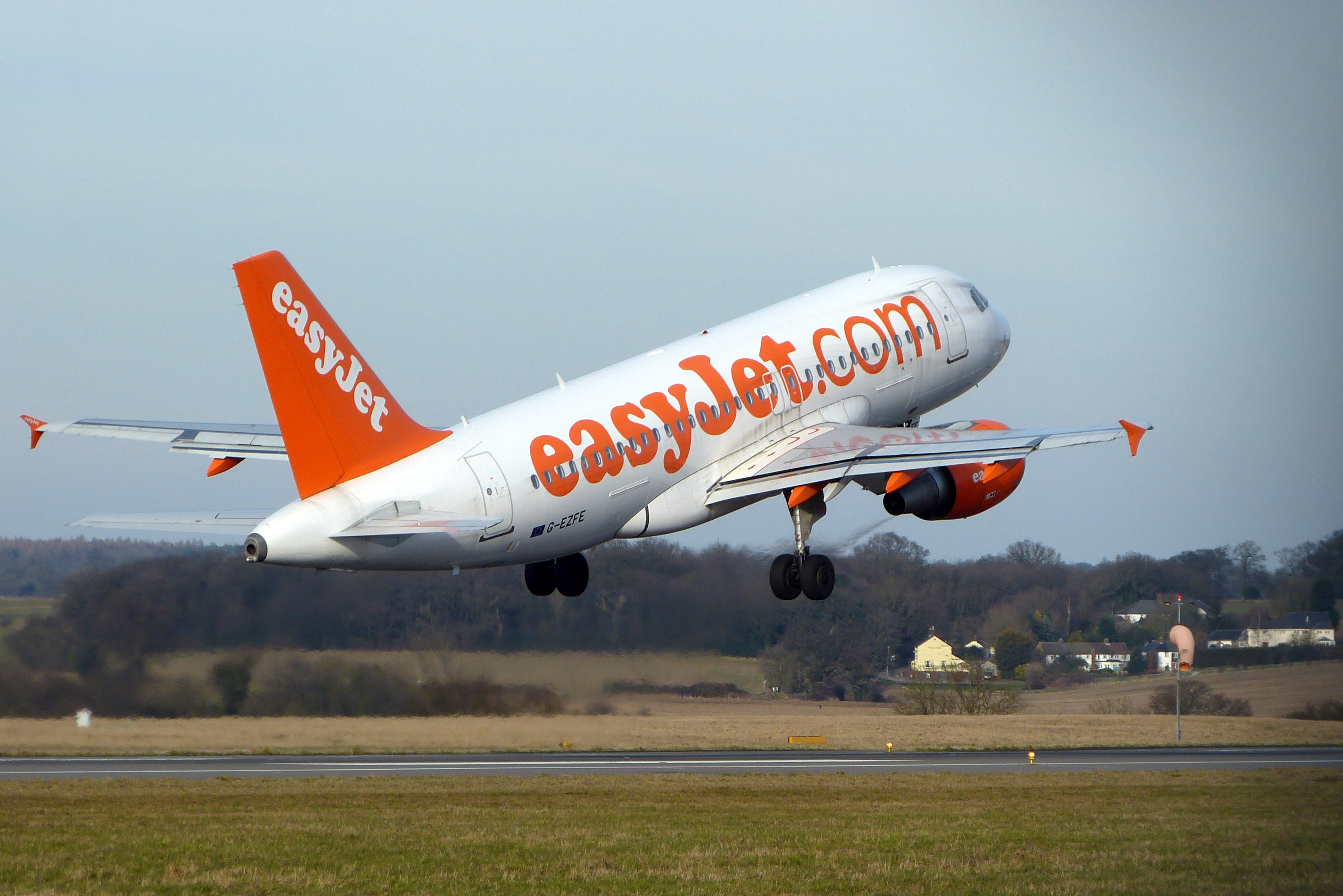 EasyJet Reaches Preliminary £5.5 Billion Takeover Agreement With Castlelake