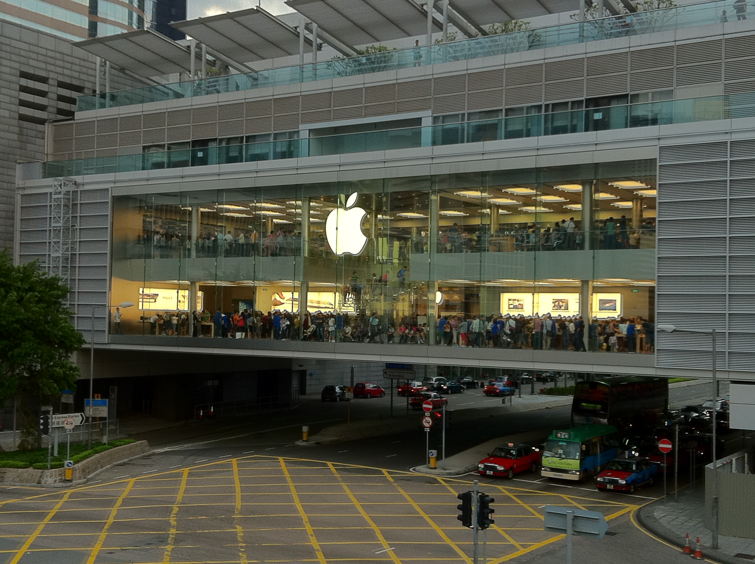 Apple Restores Card Payments for Digital Purchases in India