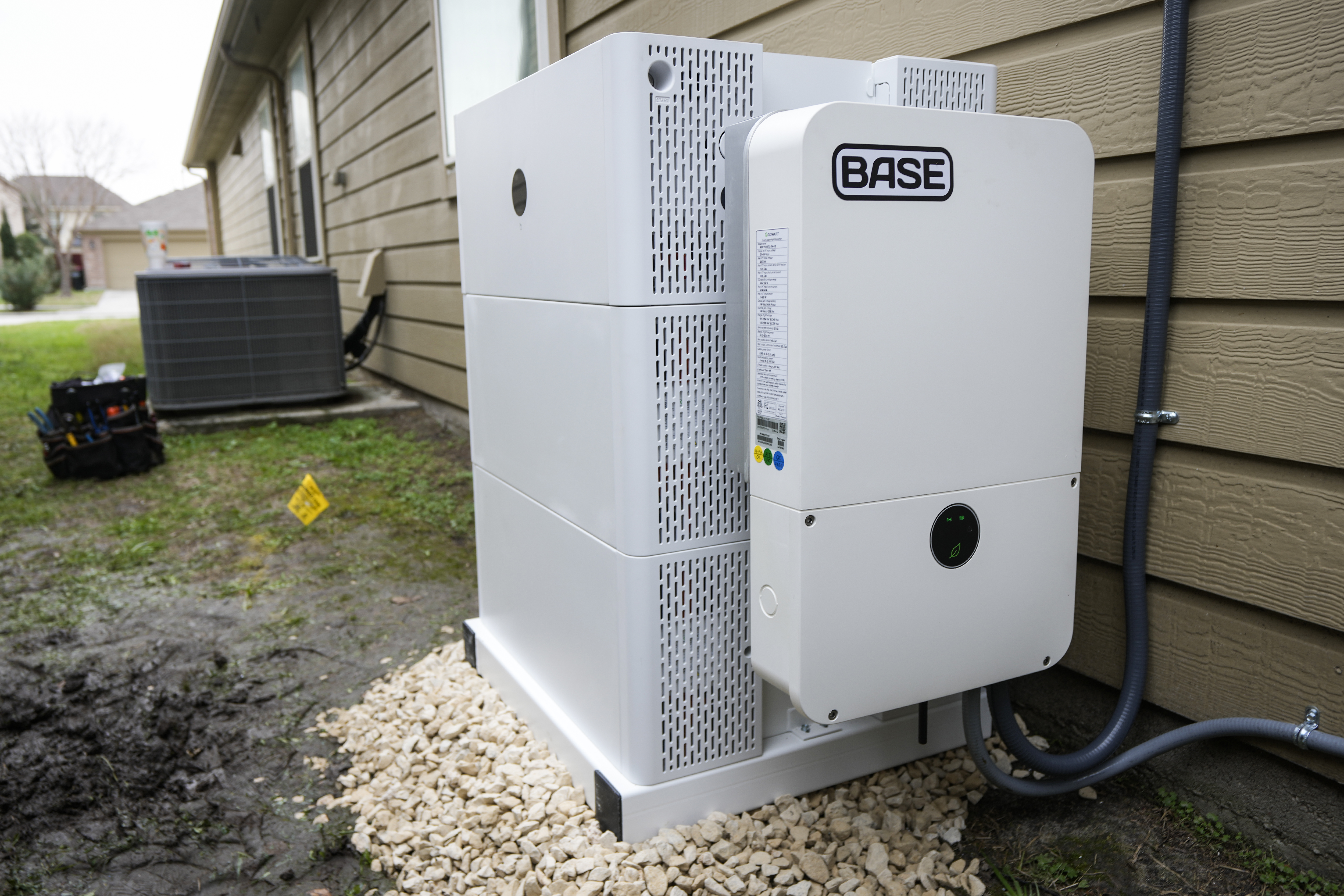 Base Power Raises $1 Billion and Launches Larger Home Battery