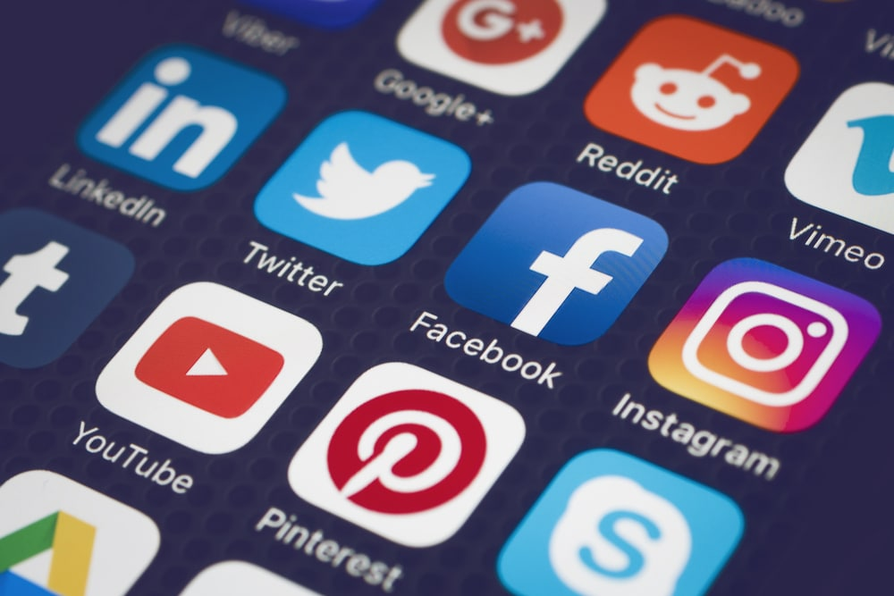 Outernet Turns Saved Social Media Posts Into Offline Activities