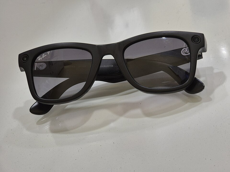 Meta Smart Glasses Raise Privacy Questions as Public Filming Becomes More Common