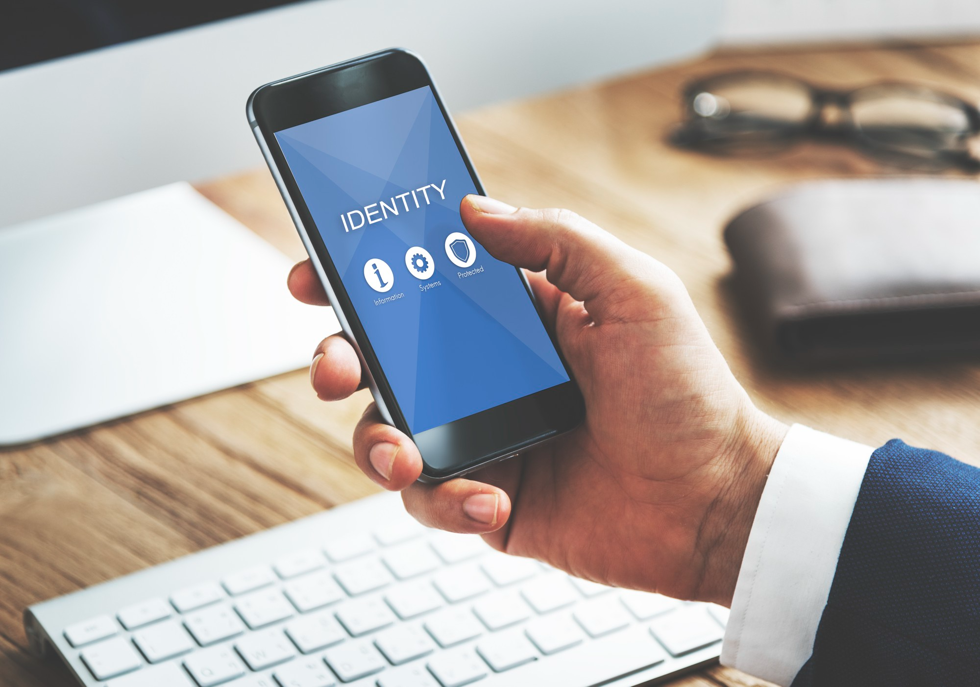 Laytr Launches Privacy-Focused App To Save Articles, Videos, PDFs, And More For Later