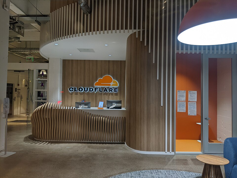 Cloudflare Acquires Deno to Expand Workers Platform and Self-Hosting Support